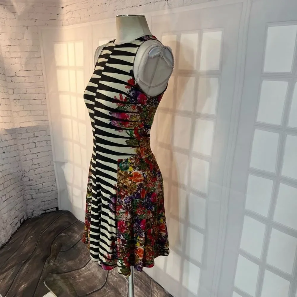 🔥5 for$25🔥 Weston sleeveless stripe floral mixed print jersey sundress - Picture 3 of 10
